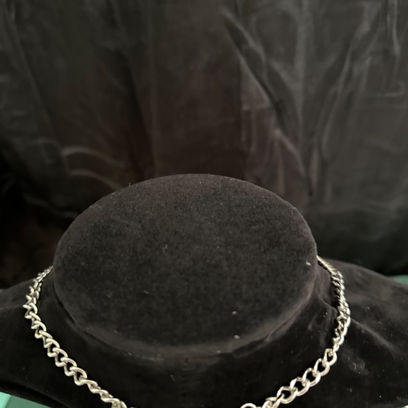 Vintage Multi layer chain and stone necklace. - Picture 7 of 7